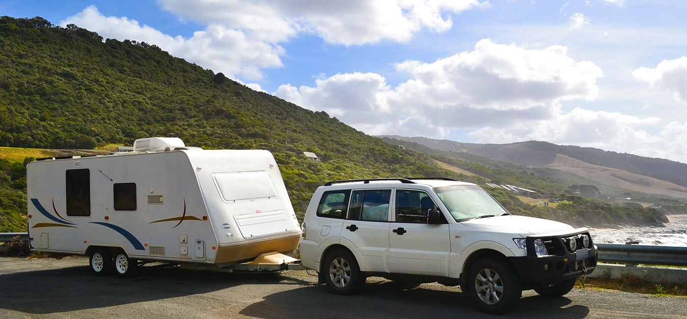 caravan-4x4-seaside